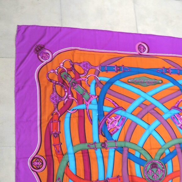 ❤️51X49 CAVALCADOUR Equestrian 100% SILK TWILL Made in France Piano Shawl Scarf - Picture 10 of 11